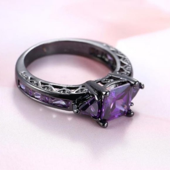 NEW Midnight Black Grape Lavender Amethyst Ring - Picture 5 of 5